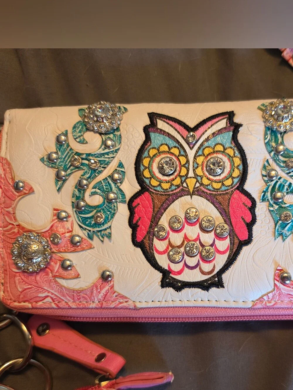 Cowgirl Trendy Pink & White Owl Leather Embroidered Purse with Matching Wallet